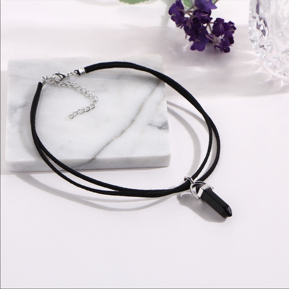 Crystal pendant necklace - Picture 6 of 12